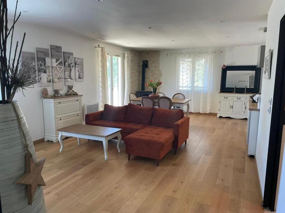 Villa Avec Piscine Au Calme セイヤン エクステリア 写真